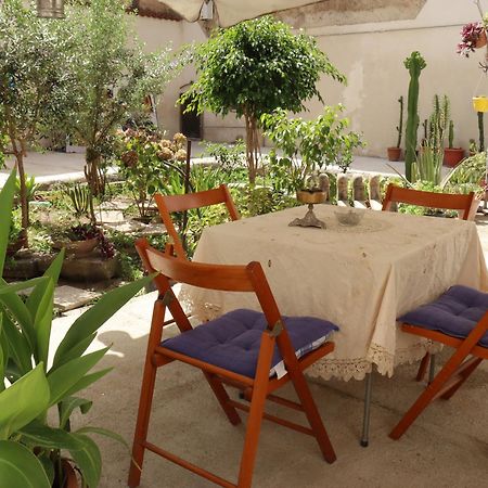 Viaggio Nel Cuore Dell'Arte Napels Buitenkant foto