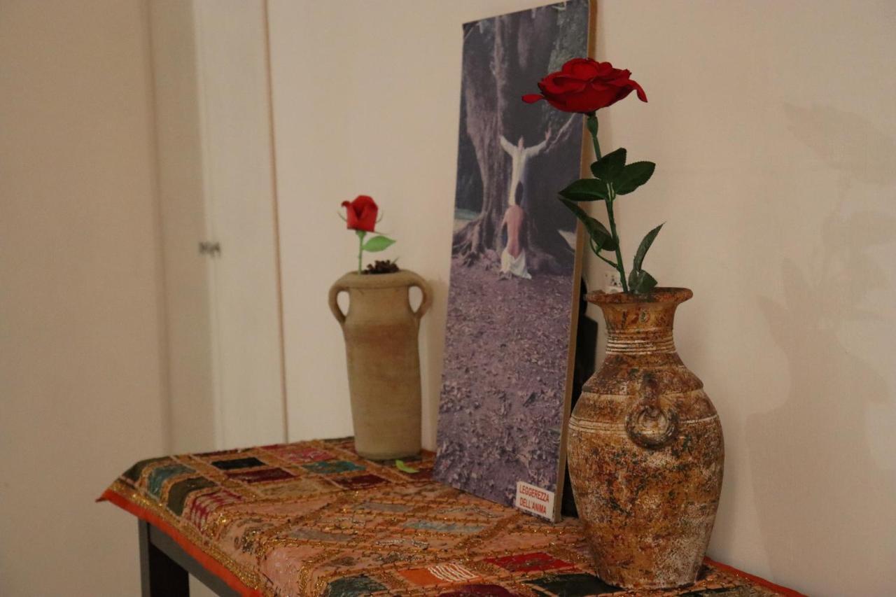 Viaggio Nel Cuore Dell'Arte Napels Buitenkant foto
